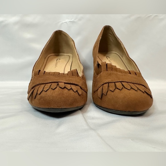 CL by Laundry Suede Annette Heeled Moccasin Loafers - Whiskey/Brown - 7 - Picture 3 of 7